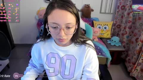 Snapshot of aria_alaia chatting on February 2, 2025, 4:37 am Linda online show from February 2, 2025, 4:37 am