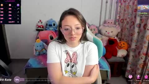 Snapshot of aria_alaia chatting on November 7, 2025, 11:49 pm Linda online show from November 7, 2025, 11:49 pm