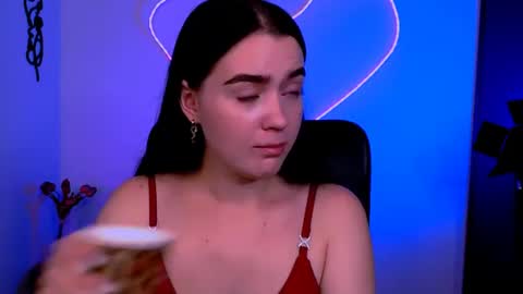 Aria online show from July 27, 2026, 7:21 pm