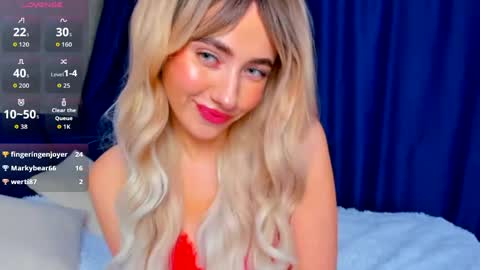 aria_montclair online show from May 26, 2026, 2:24 pm