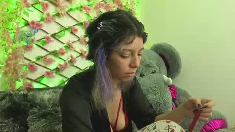aria_silk online show from July 2, 2026, 2:56 pm