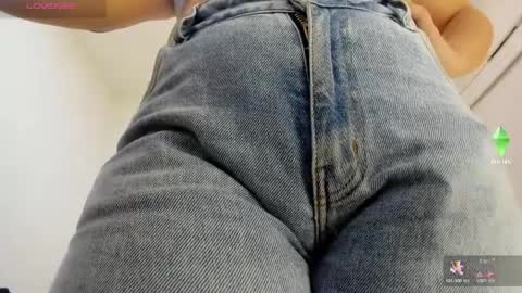 ariacoral online show from April 5, 2026, 1:19 pm