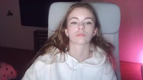 Snapshot of ariacreazy chatting on November 17, 2025, 9:31 pm AriaCreazy online show from November 17, 2025, 9:31 pm