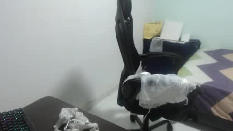 ...Ariana... online show from March 2, 2026, 6:04 pm