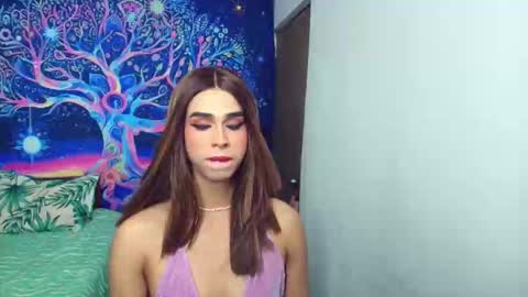 ariadna_dudamel online show from December 18, 2025, 4:18 am