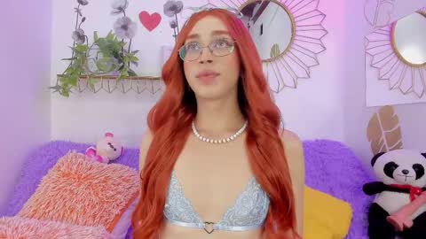 Snapshot of ariadna_evangeline chatting on September 23, 2025, 6:05 am Angel online show from September 23, 2025, 6:05 am