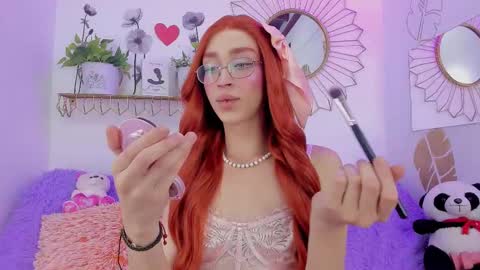 Snapshot of ariadna_evangeline chatting on September 29, 2025, 5:45 am Angel online show from September 29, 2025, 5:45 am