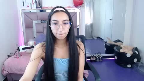ariadnacappelletty online show from January 11, 2025, 3:31 pm