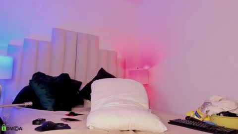 Snapshot of ariadnacolby chatting on March 10, 2025, 12:40 am ariadnacolby online show from March 10, 2025, 12:40 am