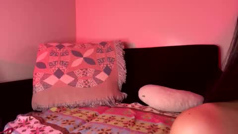 Snapshot of ariamariz chatting on October 7, 2025, 11:13 pm Aria Mariz online show from October 7, 2025, 11:13 pm