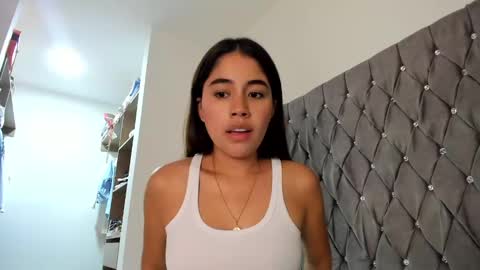 Aria Montgomery online show from December 21, 2024, 11:56 pm