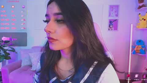 Snapshot of ariana_bae_ chatting on October 5, 2025, 1:48 am online show from October 5, 2025, 1:48 am