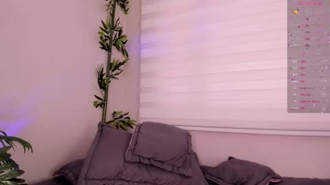 Ariana  online show from February 28, 2025, 4:53 pm