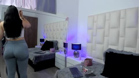  ariana  online show from February 9, 2026, 4:44 pm