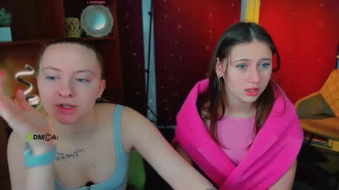 arianaa_cat online show from March 14, 2026, 7:03 am