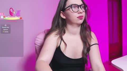 arianahot777 online show from April 20, 2026, 8:10 pm