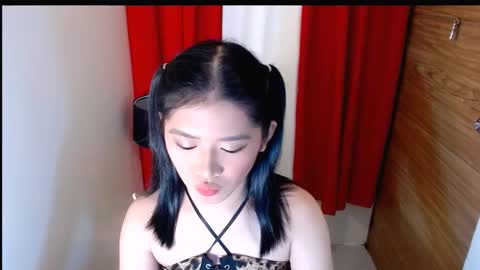 Snapshot of arianamooree_69 chatting on November 10, 2025, 7:40 am arianamooree_69 online show from November 10, 2025, 7:40 am