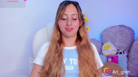 Snapshot of arianna_gren chatting on January 4, 2025, 8:48 pm Arianna online show from January 4, 2025, 8:48 pm