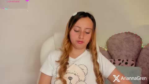 Snapshot of arianna_gren chatting on February 24, 2025, 7:55 am Arianna online show from February 24, 2025, 7:55 am