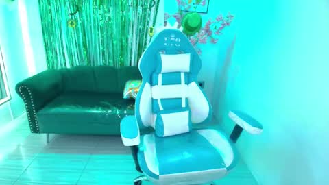 arianna_sweeet online show from March 19, 2026, 4:16 am