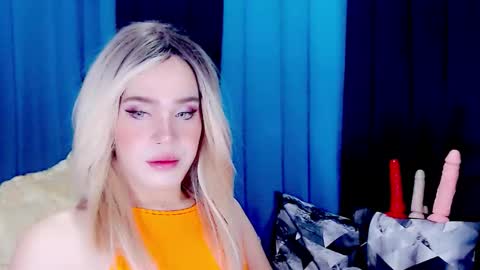 ARIANNE CUMS  online show from February 16, 2026, 7:04 am