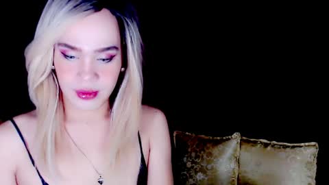 ARIANNE CUMS  online show from April 8, 2026, 8:53 pm