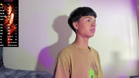 ariel_adan online show from January 10, 2025, 4:33 am