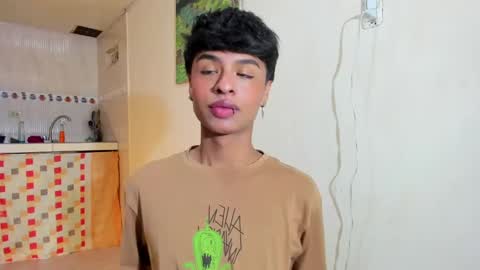 ariel_adan online show from January 31, 2025, 8:33 pm