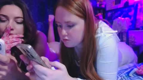 Snapshot of ariel_yumi chatting on October 6, 2025, 8:39 pm Ariel online show from October 6, 2025, 8:39 pm