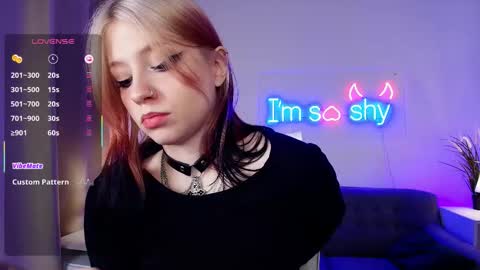 Snapshot of arielabradberry chatting on October 16, 2025, 3:24 pm Ariel online show from October 16, 2025, 3:24 pm