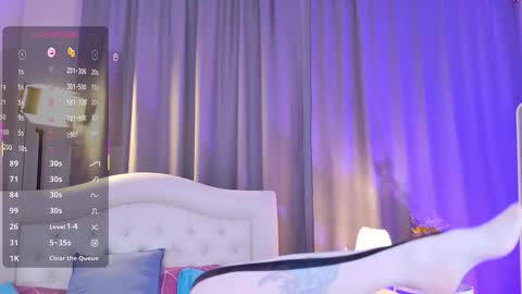 Snapshot of arielabradberry chatting on November 10, 2025, 2:27 pm Ariel online show from November 10, 2025, 2:27 pm