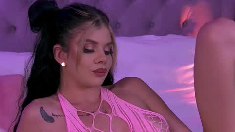 Snapshot of ariellsweety chatting on September 13, 2025, 6:40 pm Ariell online show from September 13, 2025, 6:40 pm