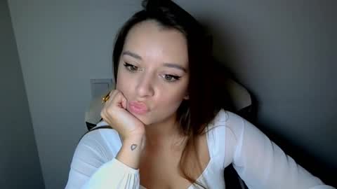 Ariel online show from September 16, 2025, 1:56 pm