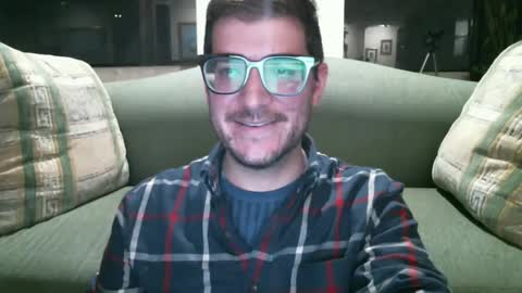 Snapshot of arielsinho chatting on January 11, 2025, 5:52 am Anon online show from January 11, 2025, 5:52 am