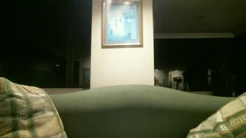 Snapshot of arielsinho chatting on February 1, 2025, 6:10 am Anon online show from February 1, 2025, 6:10 am