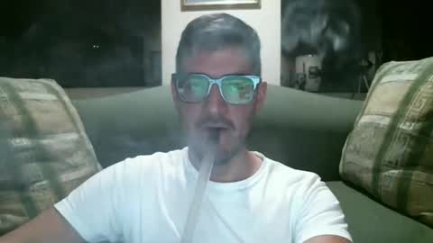 Snapshot of arielsinho chatting on February 11, 2025, 4:11 am Anon online show from February 11, 2025, 4:11 am