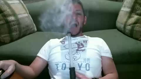 Snapshot of arielsinho chatting on February 19, 2025, 4:44 am Anon online show from February 19, 2025, 4:44 am