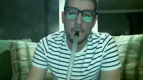 Snapshot of arielsinho chatting on February 21, 2025, 4:51 am Anon online show from February 21, 2025, 4:51 am