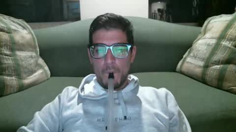 Snapshot of arielsinho chatting on March 12, 2025, 5:02 am Anon online show from March 12, 2025, 5:02 am