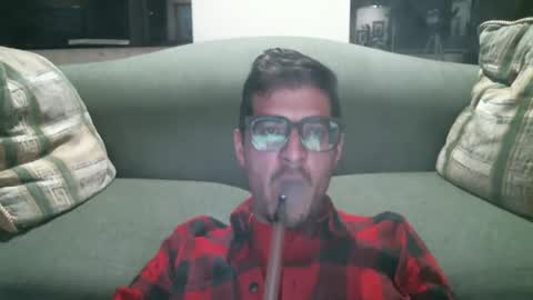 Snapshot of arielsinho chatting on October 5, 2025, 6:12 am Anon online show from October 5, 2025, 6:12 am