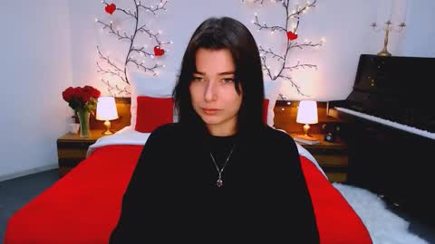 Ari online show from November 21, 2025, 1:21 pm