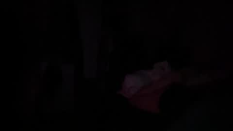 Snapshot of ariicutekitty chatting on March 5, 2025, 9:49 am airskiii online show from March 5, 2025, 9:49 am