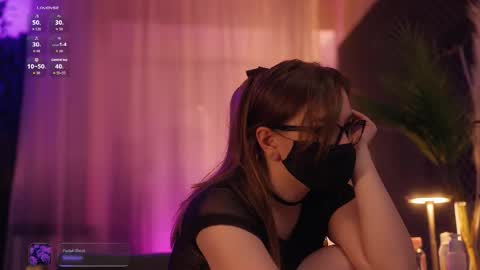 Snapshot of arima_ss chatting on October 29, 2025, 6:31 pm Arina online show from October 29, 2025, 6:31 pm