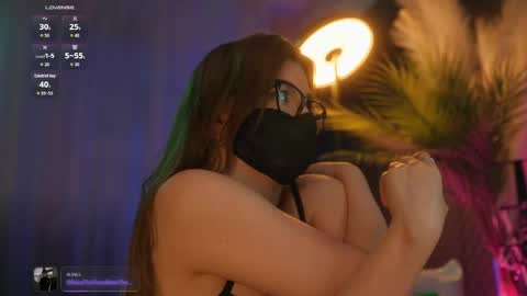 Snapshot of arima_ss chatting on May 19, 2026, 3:29 pm Arina online show from May 19, 2026, 3:29 pm