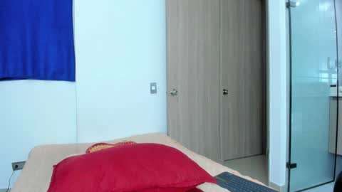 Ari  online show from May 24, 2026, 12:26 am