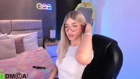 Ari  online show from March 29, 2026, 8:42 pm