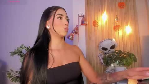 Snapshot of arirobert_ chatting on October 14, 2025, 2:12 am Ari Robert online show from October 14, 2025, 2:12 am