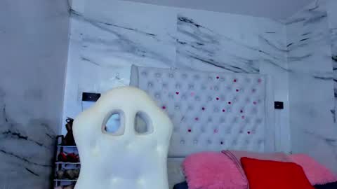 Snapshot of arisha_lee2 chatting on July 17, 2026, 11:50 am arisha_lee2 online show from July 17, 2026, 11:50 am