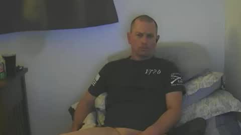 luv2benawty online show from April 16, 2026, 1:06 am