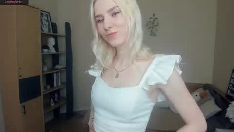 Emily online show from July 17, 2026, 6:53 am